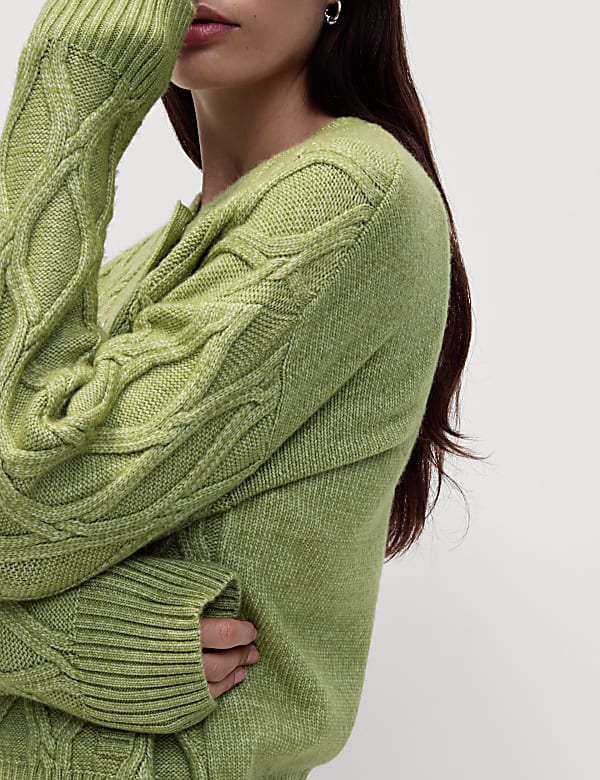 Cable Knit Cloud-Yarn Bomber Cardigan