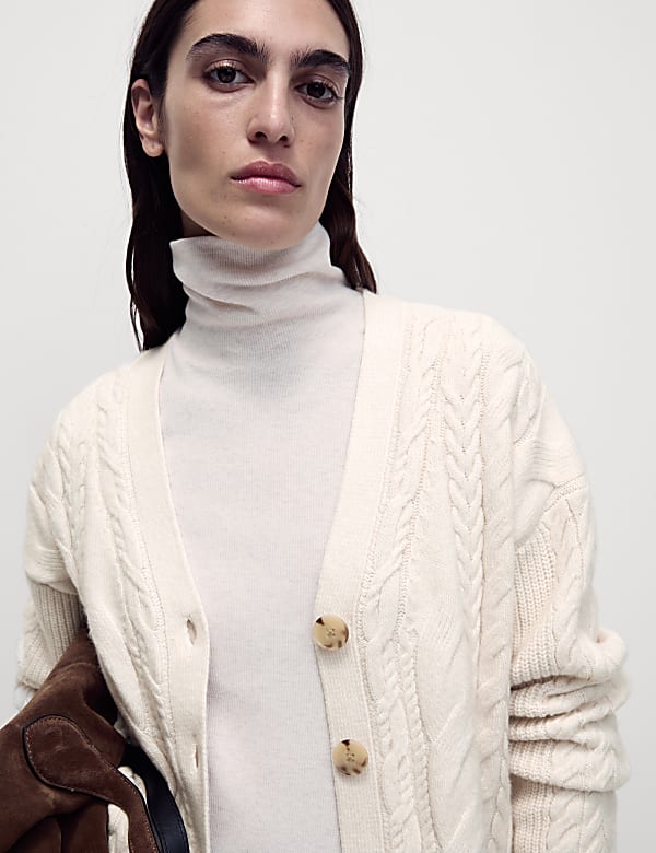 Gilet coupe d&eacute;contract&eacute;e &agrave; col en V et motif textur&eacute; - FR