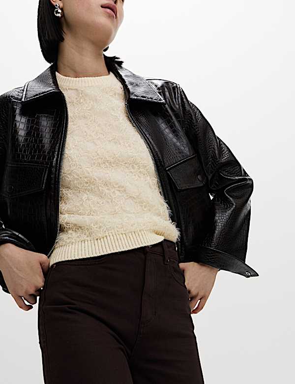 Top en maille à col rond et décoration florale - CH