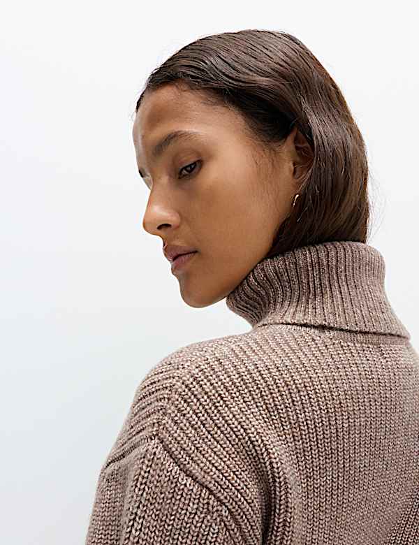 Žebrovan&yacute; rol&aacute;k z př&iacute;ze s oblačnou př&iacute;z&iacute; - CZ