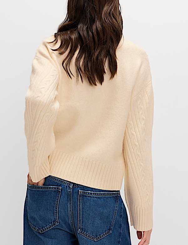 Cloud-Yarn Embellished Cable Knit Jumper - KG