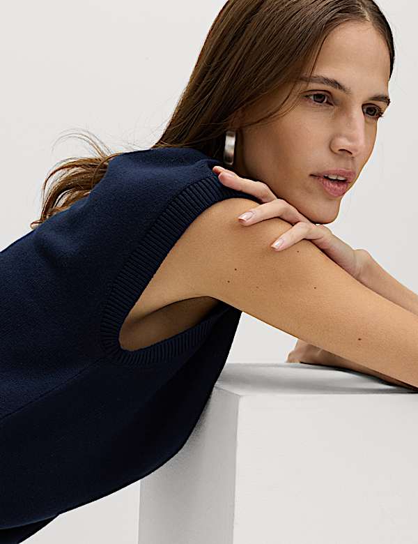 Muscle Knitted Vest with Linen - AU