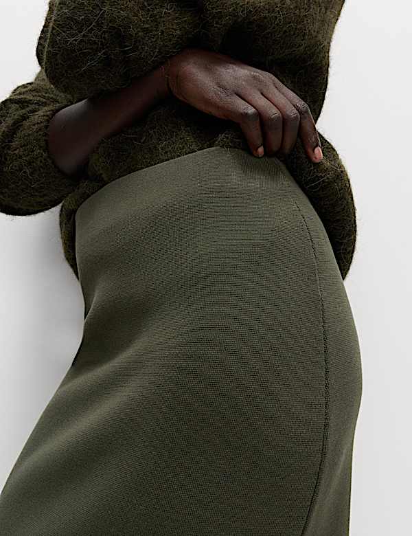 Knitted Midaxi Column Skirt - CH