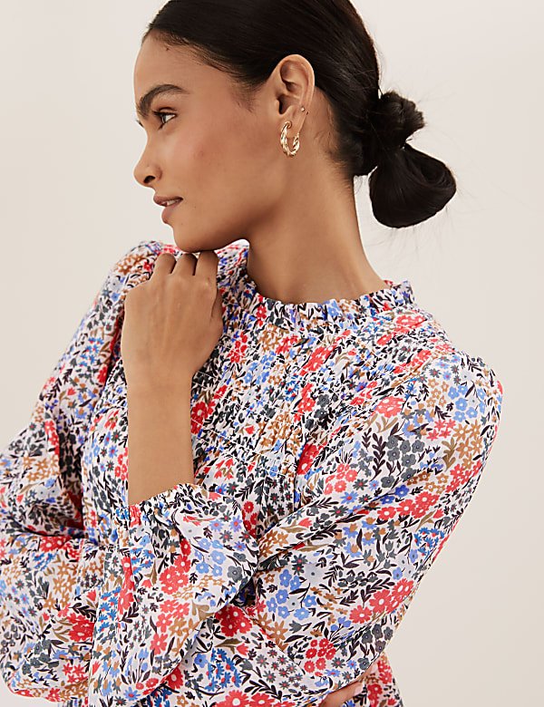 Ditsy Floral Smocked Long Sleeve Blouse - JO