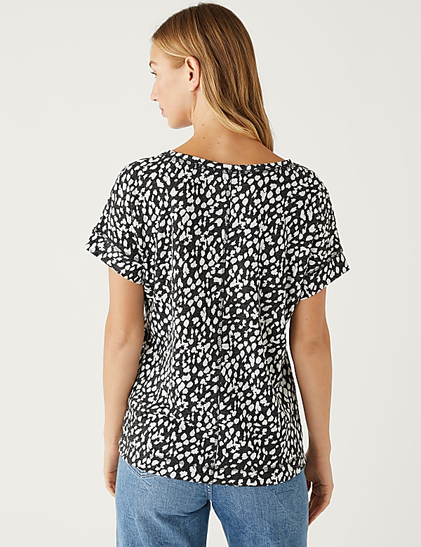 Linen Rich Printed V-Neck T-Shirt