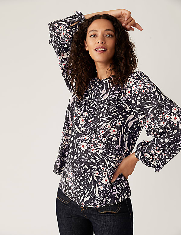 Star Print Sparkly Round Neck Blouse