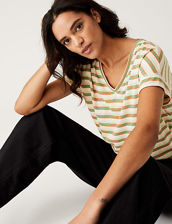 Linen Rich Striped V-Neck T-Shirt