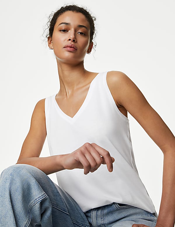 Camiseta informal de escote en pico - ES