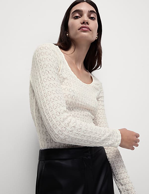Textured Scoop Neck Top