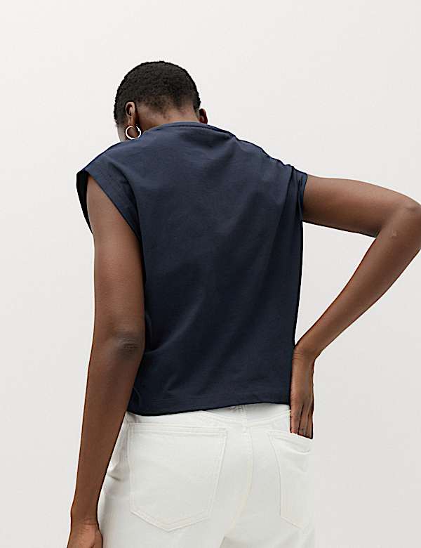 Camiseta 100 % algod&oacute;n con detalle de nudo - ES