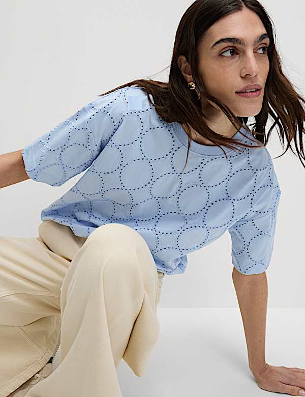 Cotton Rich Broderie T-Shirt - HU