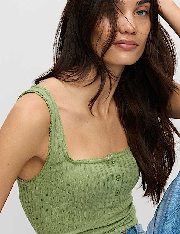 Camiseta de pointelle con escote cuadrado - US