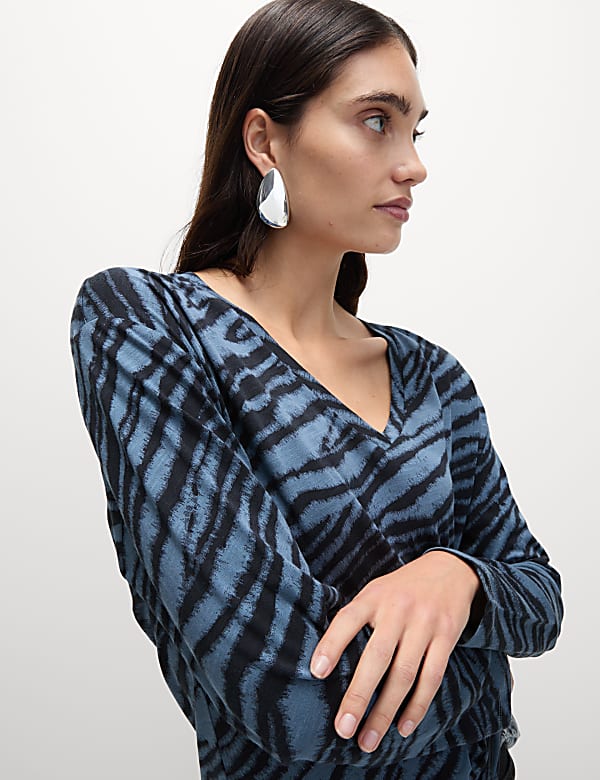 Cotton Modal V-Neck Relaxed Top