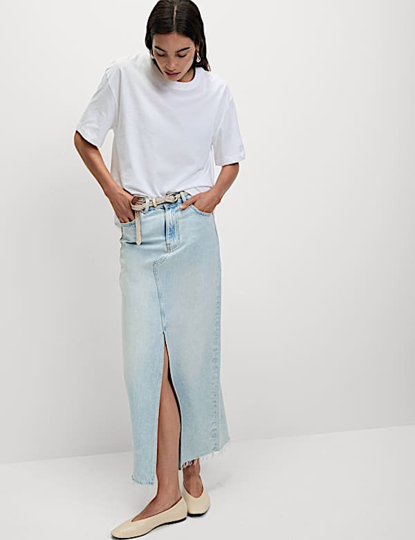 Relaxed Oversized Tee