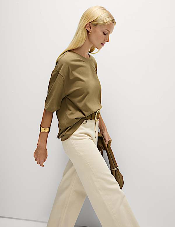 Relaxed Oversized Tee