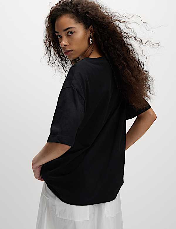 Relaxed Oversized Tee