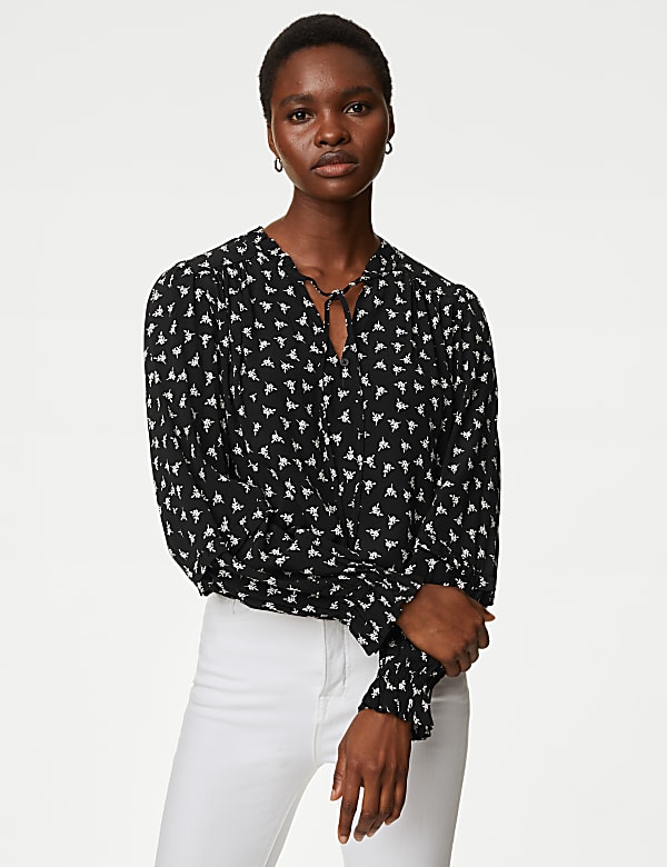 Blouse a nouer avec imprime et volants BLACK MIX Tops M S CH