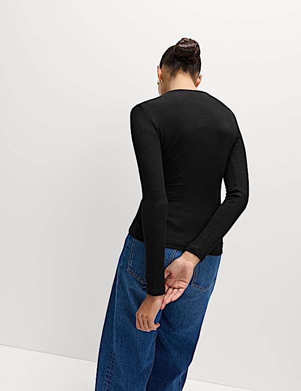 Ribbed Twist Front Top