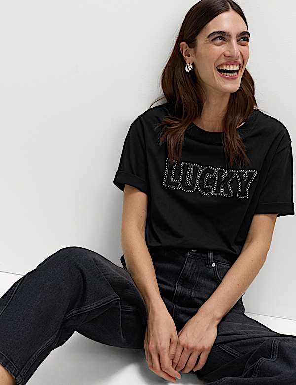 T-shirt 'Lucky' με διακοσμητικές λεπτομέρειες από 100% βαμβάκι - GR