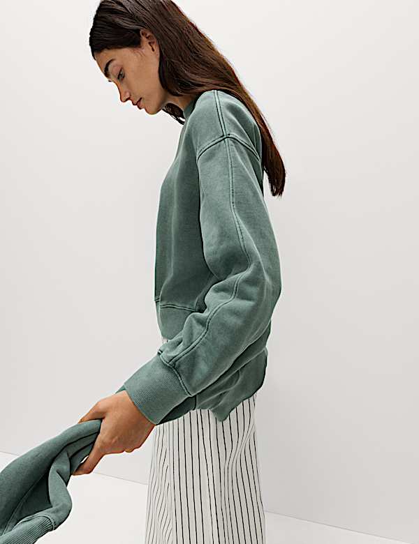 Κροπ φούτερ με ξεθωριασμένη όψη από 100% βαμβάκι - GR