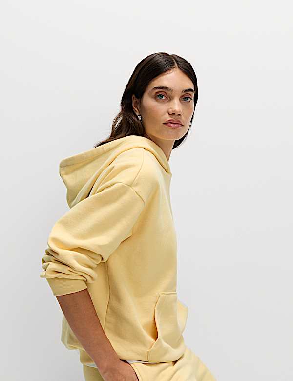 Cotton Rich Hoodie - JE