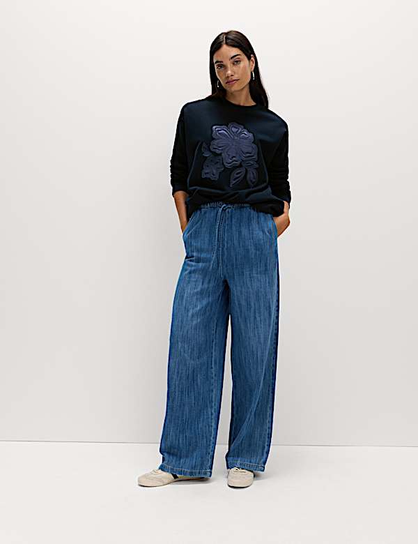 Pure Cotton Graphic Sweatshirt - RS