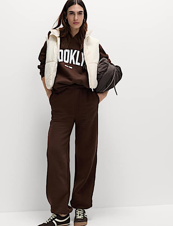 &Mu;&pi;&lambda;&omicron;ύ&zeta;&alpha; &mu;&epsilon; &kappa;&omicron;&upsilon;&kappa;&omicron;ύ&lambda;&alpha; &mu;&epsilon; &sigma;&lambda;ό&gamma;&kappa;&alpha;&nu; &kappa;&alpha;&iota; &upsilon;&psi;&eta;&lambda;ή &pi;&epsilon;&rho;&iota;&epsilon;&kappa;&tau;&iota;&kappa;ό&tau;&eta;&tau;&alpha; &sigma;&epsilon; &beta;&alpha;&mu;&beta;ά&kappa;&iota; - GR