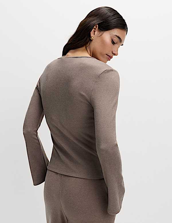 Keyhole Cosy Flute Sleeves Top