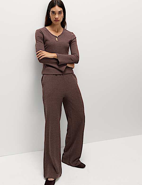 Keyhole Cosy Flute Sleeves Top