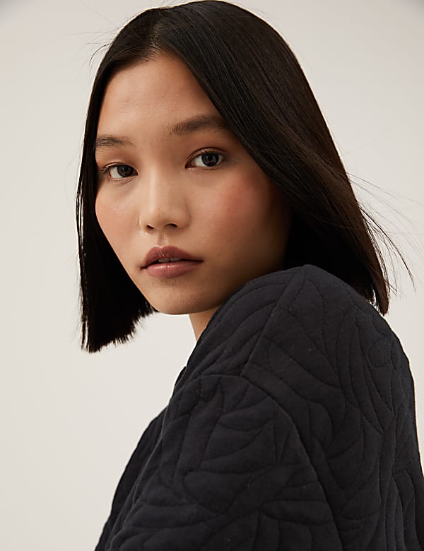 Quilted Long Sleeve Sweatshirt with Cotton