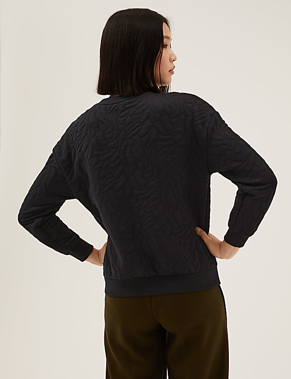 Quilted Long Sleeve Sweatshirt with Cotton
