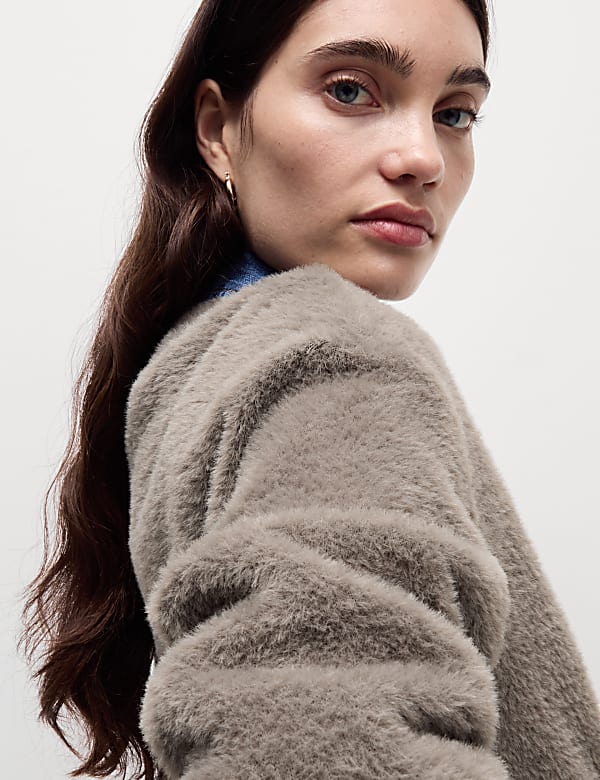 Cosy Textured Crew Neck Sweatshirt