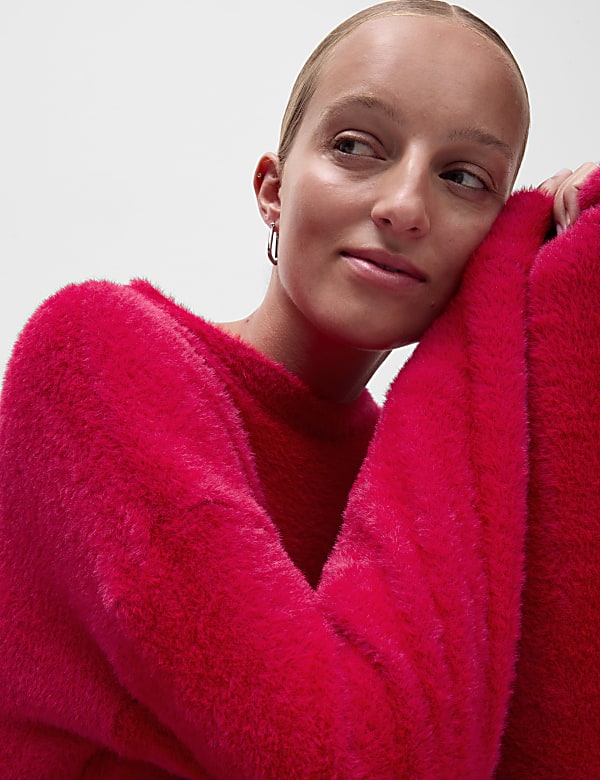 Cosy Textured Crew Neck Sweatshirt