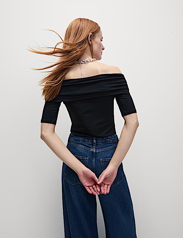 Top met blote schouders - BE