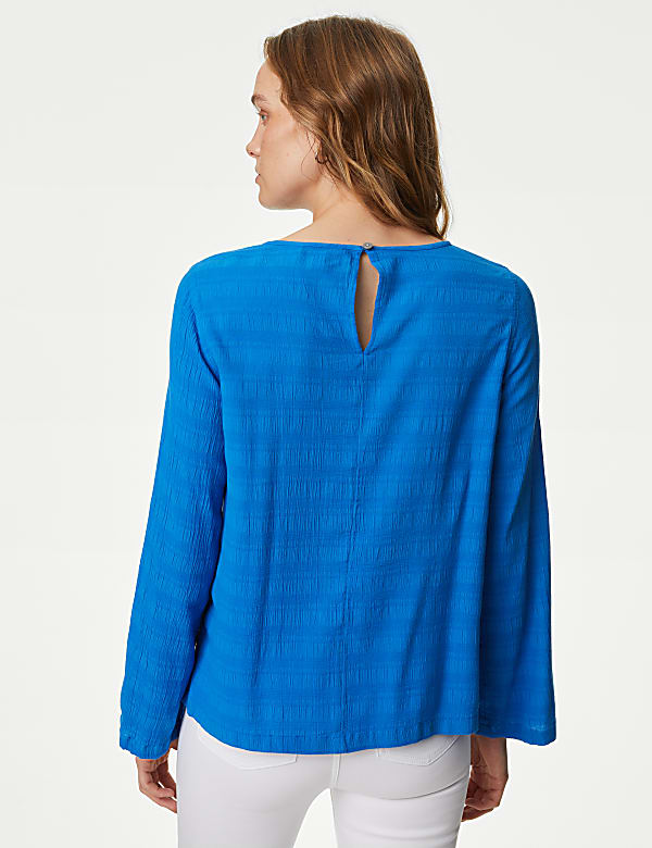 Textured Crew Neck Blouse