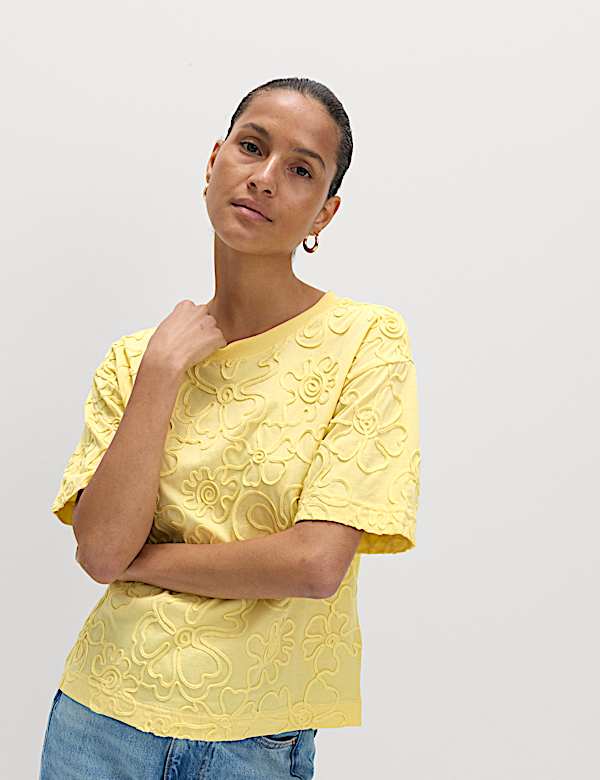 Pure Cotton Appliqu&eacute; T-Shirt