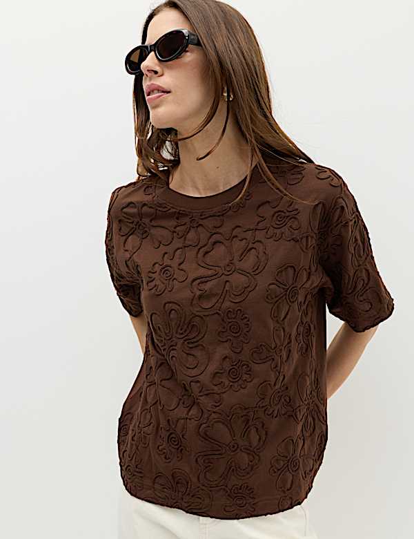Pure Cotton Appliqu&eacute; T-Shirt