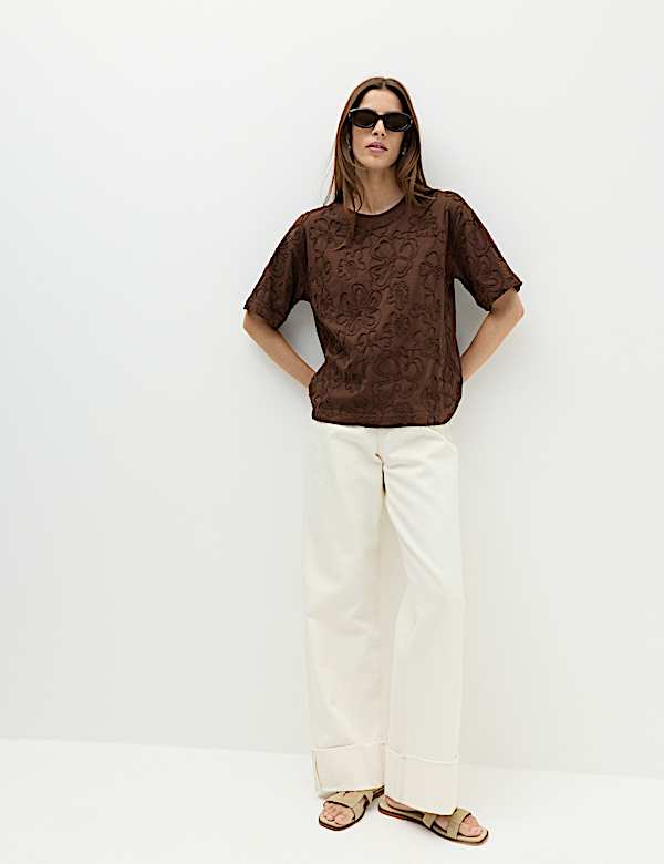 Pure Cotton Appliqu&eacute; T-Shirt - DK