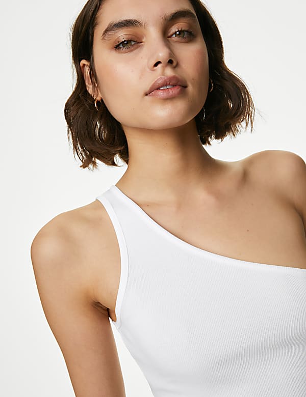 Camiseta con hombro descubierto de algodón - ES
