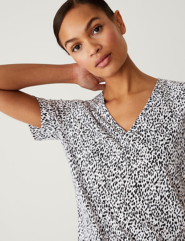 Printed Relaxed Longline T-Shirt