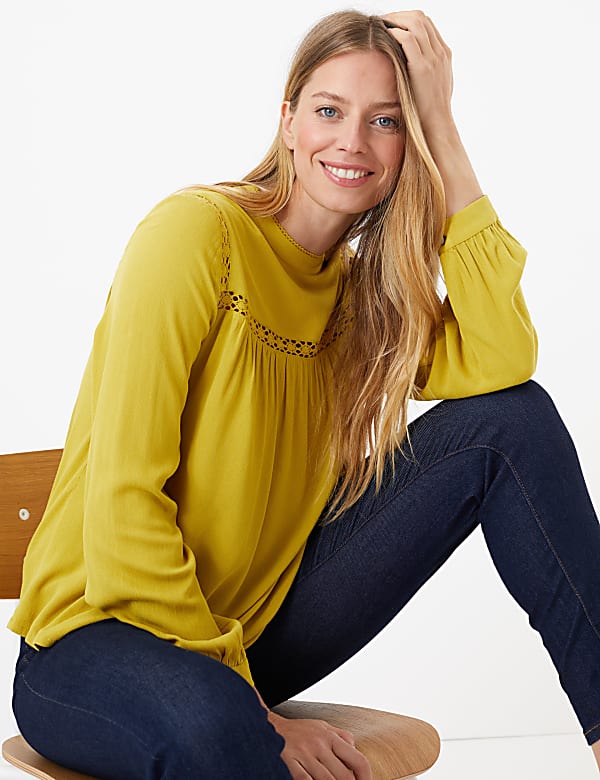 Lace Insert Shell Top