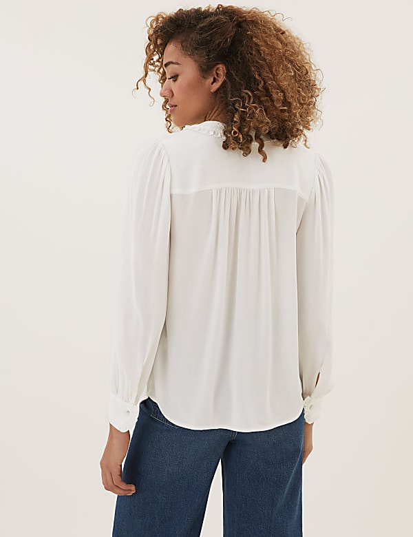 Crepe Peter Pan Collar Pintuck Shirt
