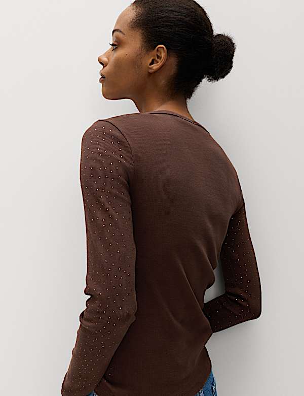 Katoenrijke geribbelde top met versiering - BE