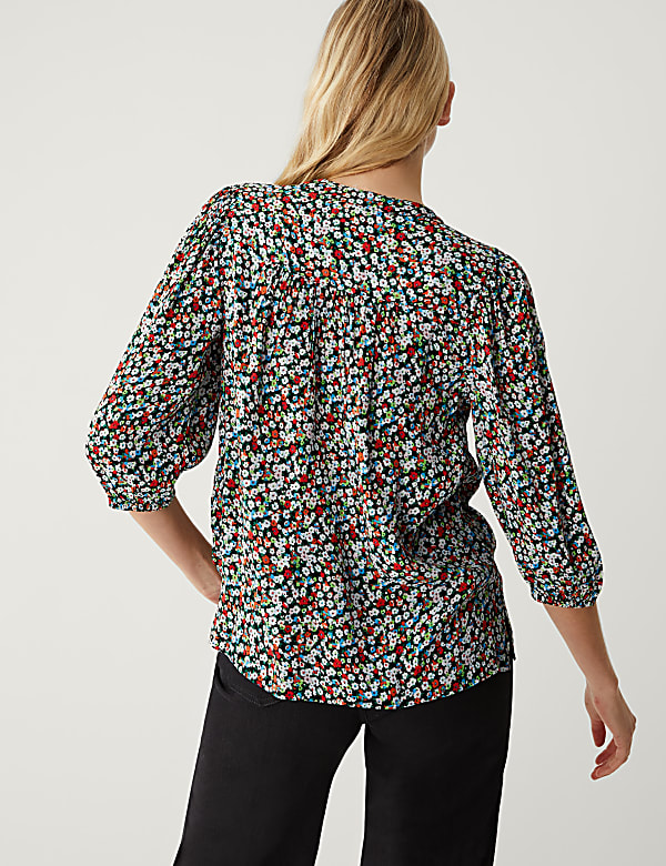 Floral Button Detail 3/4 Sleeve Blouse
