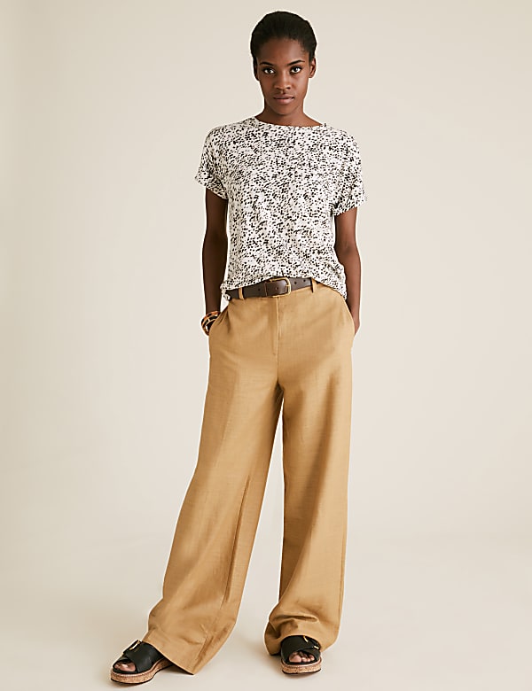 Linen Animal Print Crew Neck T-Shirt