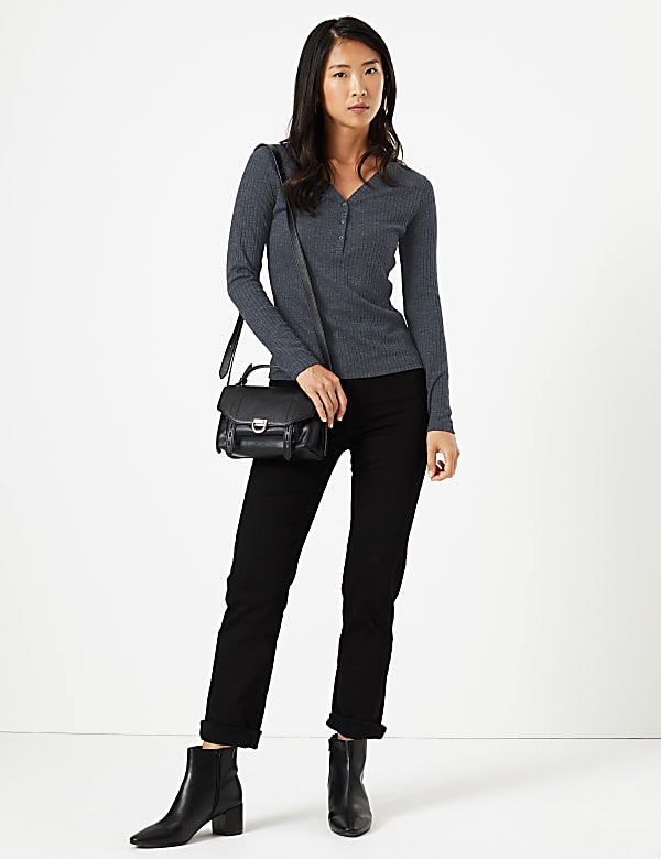 V-Neck Fitted Long Sleeve Top
