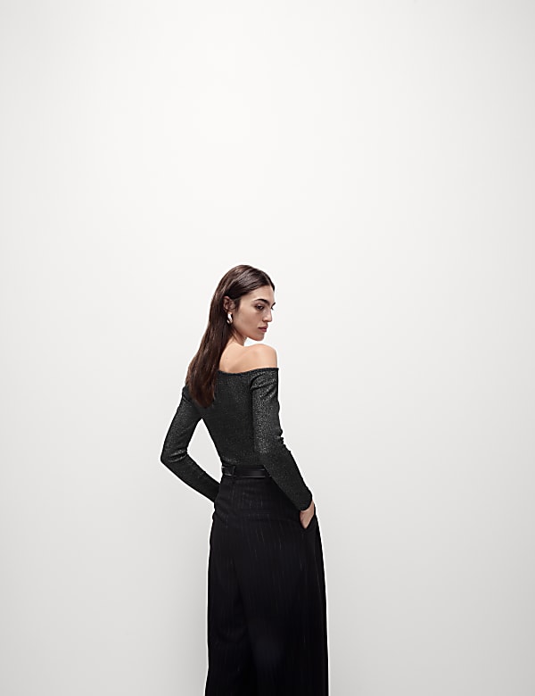 Třpytivý asymetrický top ke krku, s&nbsp;vysokým podílem bavlny - CZ