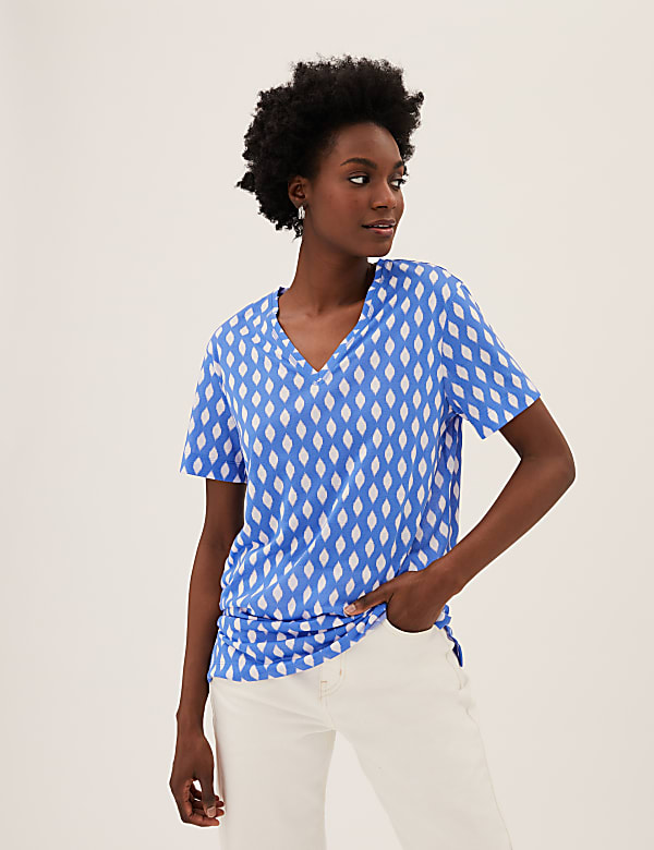 Printed V-Neck Longline T-Shirt
