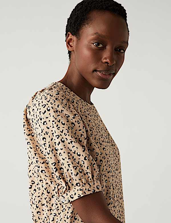 Printed Puff Sleeve Blouse
