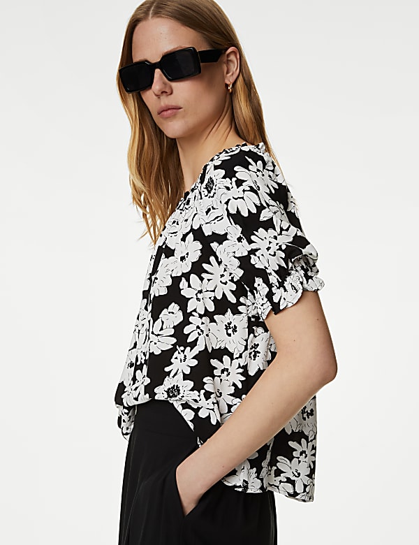 Printed Square Neck Puff Sleeve Top